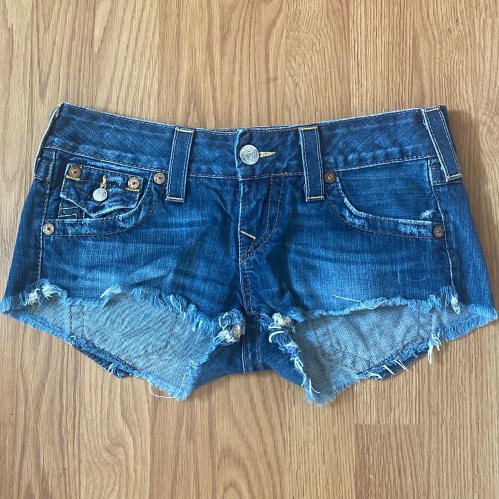 ❤️ True Religion Joey Cut-off Button Zip Shorts Size 27